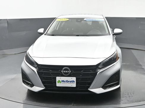 Used 2023 Nissan Altima 2.5 S FWD image 6