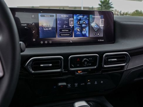 New 2026 Nissan Sentra SV image 27