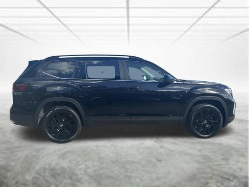 New 2026 Volkswagen Atlas SE FWD image 6