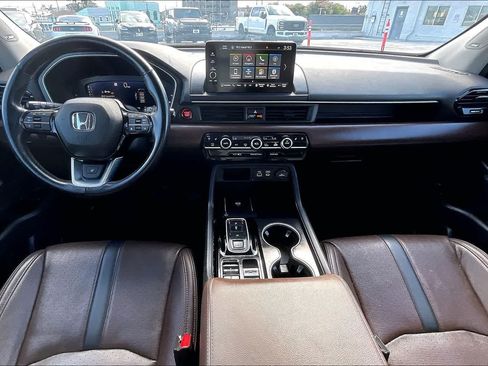 Used 2023 Honda Pilot Elite image 10