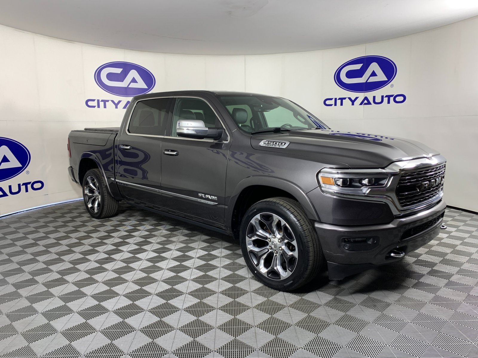 Used 2020 RAM 1500 Limited AWD/4WD image 1
