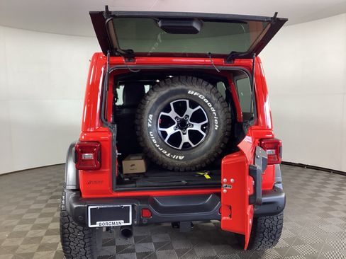 Used 2020 Jeep Wrangler Unlimited Rubicon w/ Advanced Safety Group AWD/4WD image 27