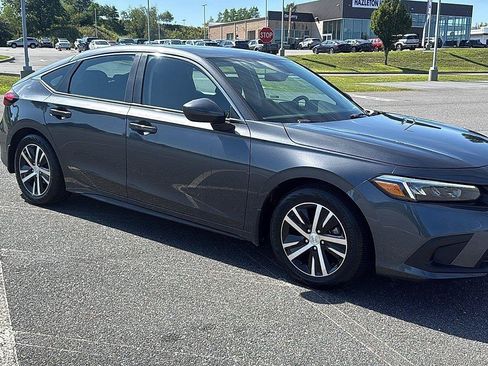 Used 2023 Honda Civic LX image 2