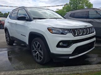 Used 2025 Jeep Compass Limited AWD/4WD video 1