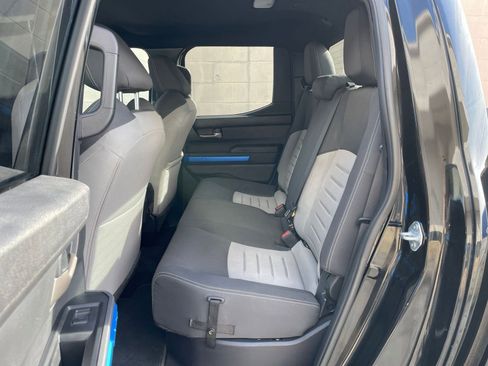 Used 2025 Toyota Tacoma SR image 24