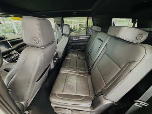 Used 2022 GMC Yukon Denali AWD/4WD image 27