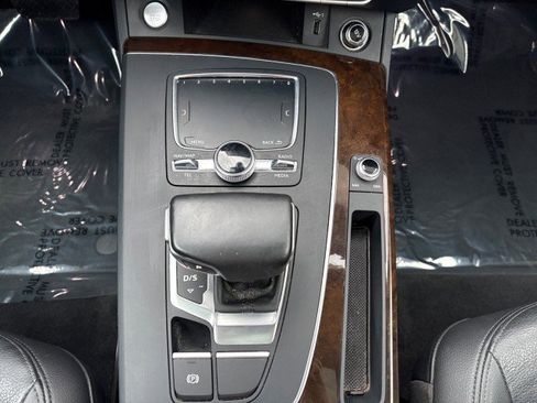 Used 2018 Audi Q5 2.0T Premium Plus image 18