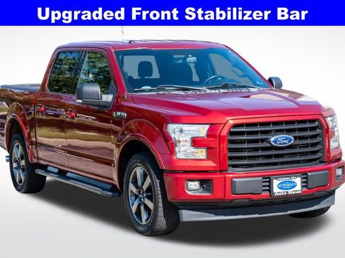 Used 2017 Ford F150 XLT w/ Equipment Group 302A Luxury RWD image 10