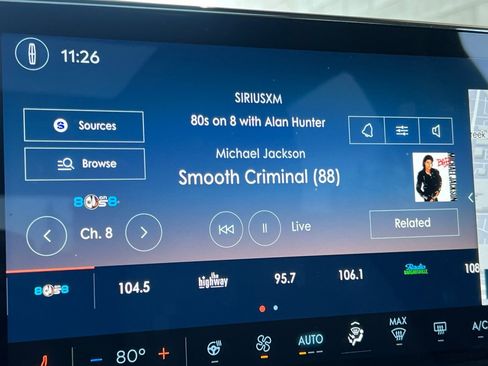 Used 2025 Lincoln Corsair Grand Touring w/ Equipment Group 301A image 18