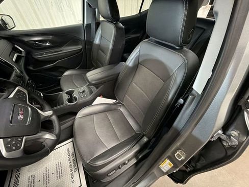 Used 2023 GMC Terrain SLT w/ Infotainment Package II image 20