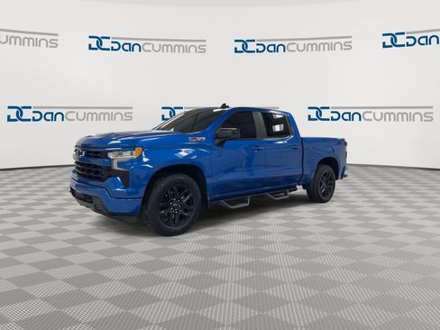 Used 2022 Chevrolet Silverado 1500 RST AWD/4WD image 4