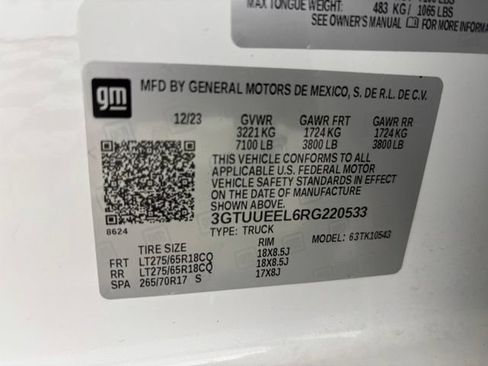 Used 2024 GMC Sierra 1500 AT4 w/ AT4 Premium Package AWD/4WD image 25