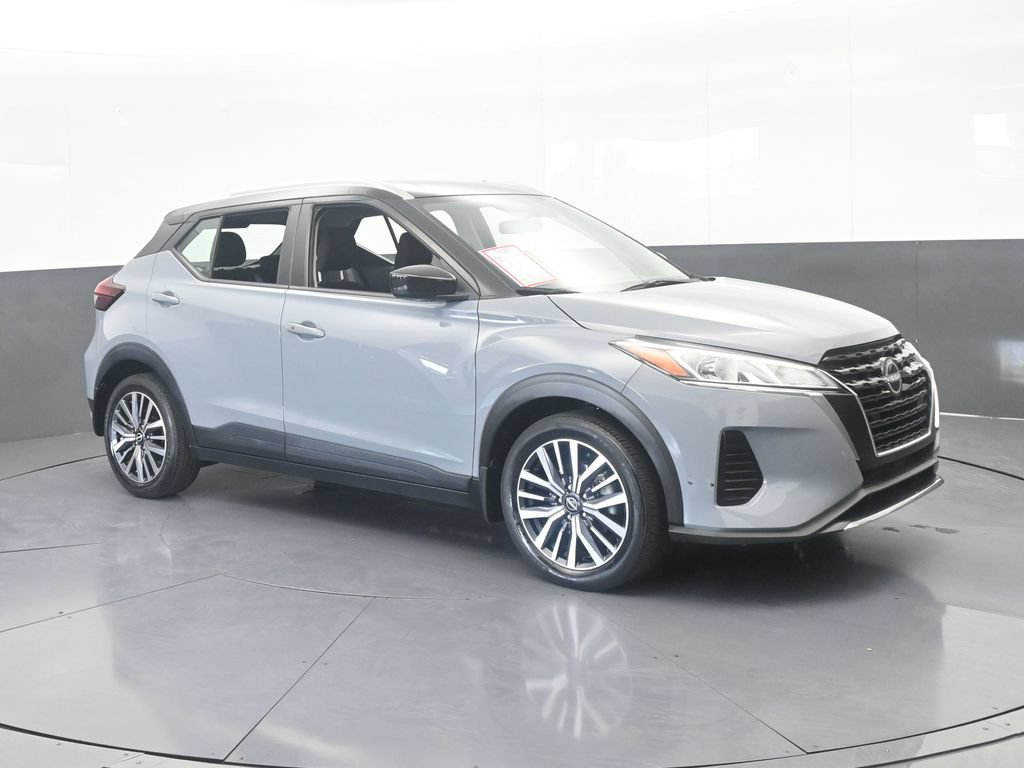 Used 2023 Nissan Kicks SV FWD image 8