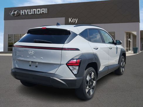Certified 2024 Hyundai Kona SEL w/ Convenience Package AWD/4WD image 4