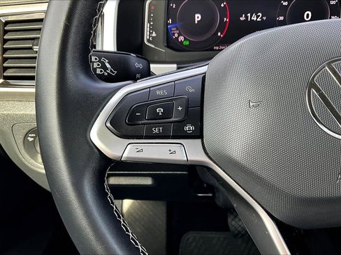 Used 2022 Volkswagen Atlas SE image 18