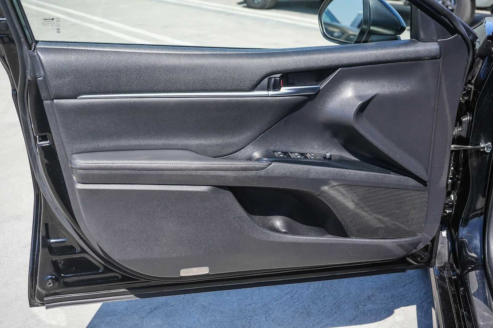 Used 2019 Toyota Camry XSE w/ Carpet Mat Package FWD image 22