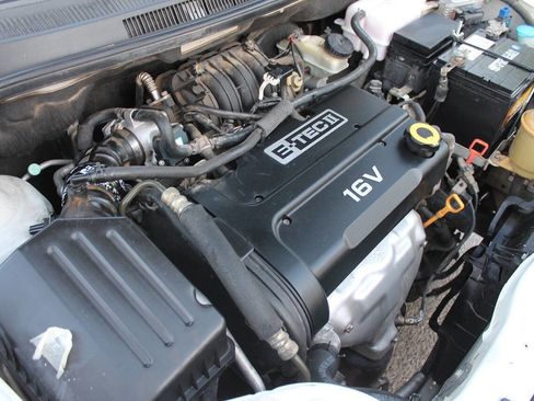 Used 2007 Chevrolet Aveo LS FWD image 17