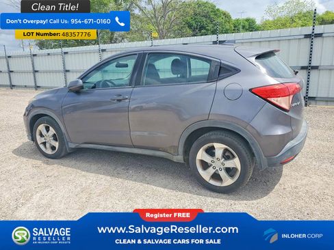 Used 2016 Honda HR-V LX image 3