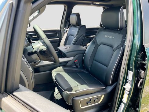 New 2026 RAM 1500 Laramie AWD/4WD image 22