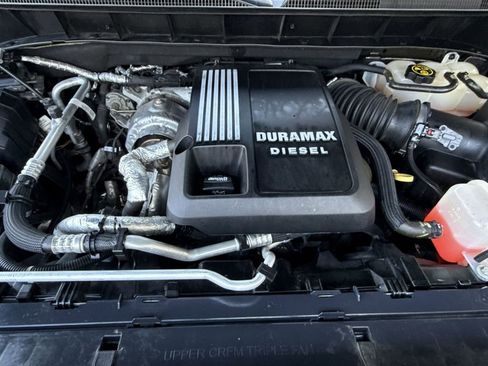 Used 2021 Chevrolet Silverado 1500 RST w/ Z71 Off-Road Package image 26