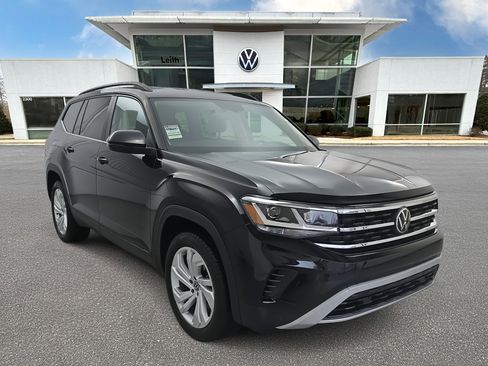 Certified 2023 Volkswagen Atlas SE image 1