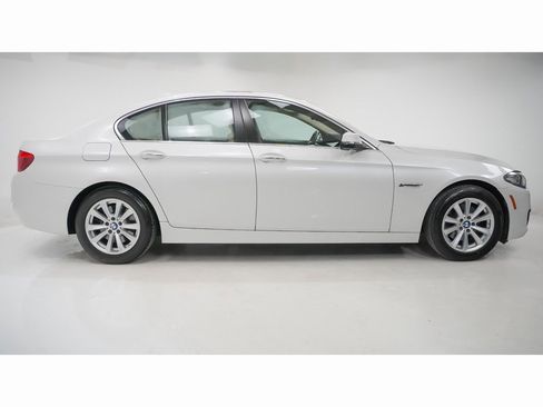 Used 2015 BMW 528i xDrive Sedan image 8