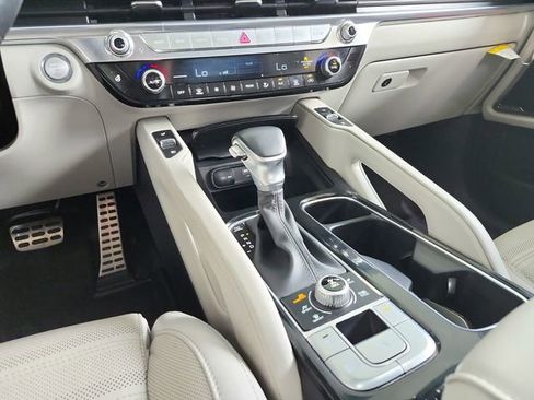 Certified 2023 Kia Telluride SX Prestige image 10