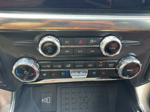 New 2026 Ford F150 King Ranch w/ Equipment Group 601A High AWD/4WD image 23