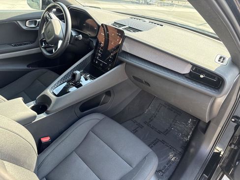 Used 2022 Polestar Polestar 2 w/ Pilot Package AWD/4WD image 23