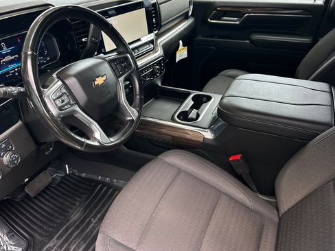 Used 2024 Chevrolet Silverado 3500 LT w/ Convenience Package RWD image 10