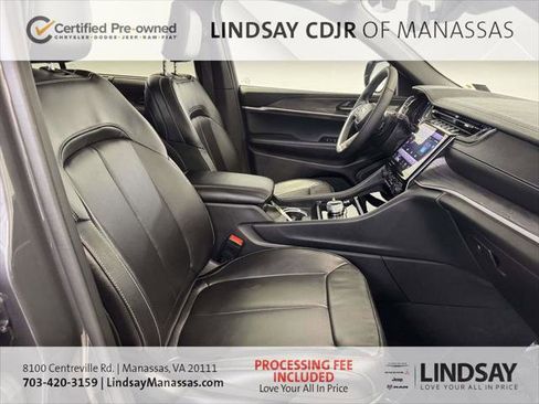 Certified 2025 Jeep Grand Cherokee L Limited w/ Luxury Tech Group II AWD/4WD image 16