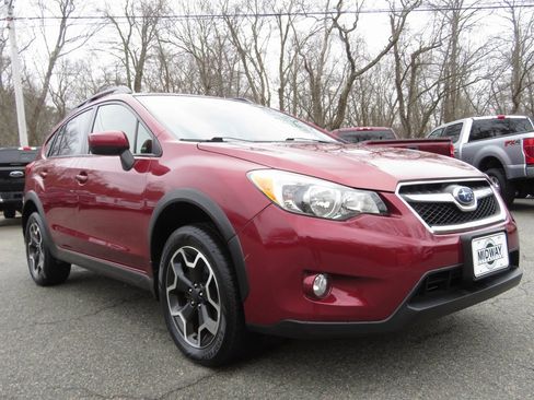 Used 2015 Subaru Crosstrek 2.0i Premium image 3