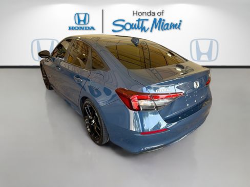 Certified 2025 Honda Civic Sport image 5