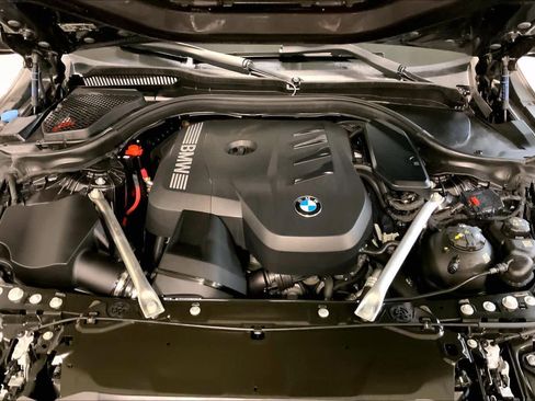 Certified 2024 BMW 530i xDrive w/ M Sport Package image 30