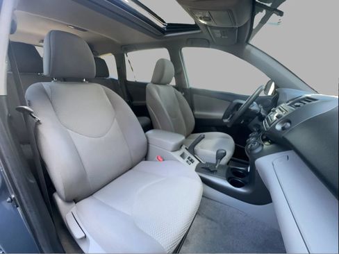 Used 2012 Toyota RAV4 FWD w/ Upgrade Value Pkg image 34