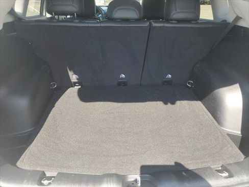 Certified 2018 Jeep Compass Latitude w/ Popular Equipment Group image 17