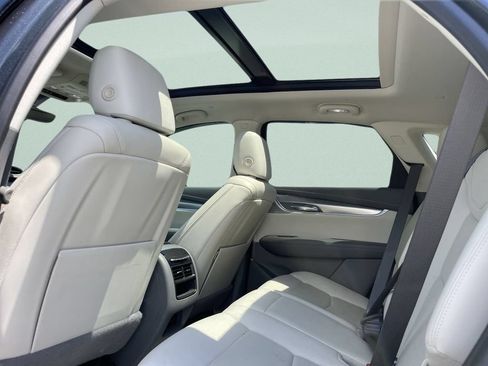 Used 2021 Cadillac XT5 Premium Luxury FWD image 24