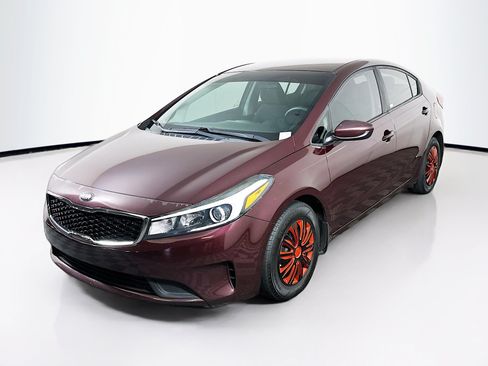 Used 2017 Kia Forte LX w/ LX Popular Package FWD image 3