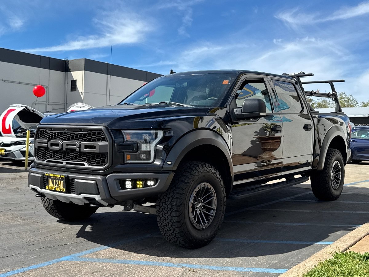 Used 2020 Ford F150 Raptor w/ Equipment Group 801A Mid AWD/4WD image 4