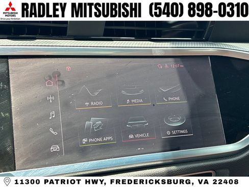 Used 2022 Audi Q3 2.0T Premium w/ Convenience Package AWD/4WD image 11