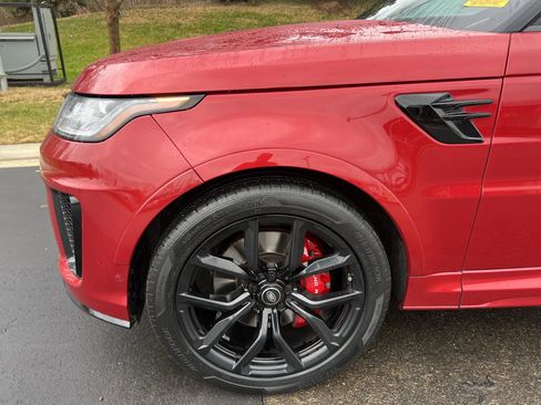 Used 2020 Land Rover Range Rover Sport SVR image 13