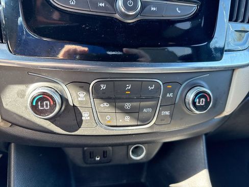 Used 2023 Chevrolet Traverse LS w/ Midnight/Sport Edition FWD image 16