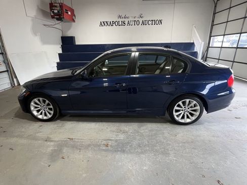 Used 2011 BMW 328i Sedan image 1