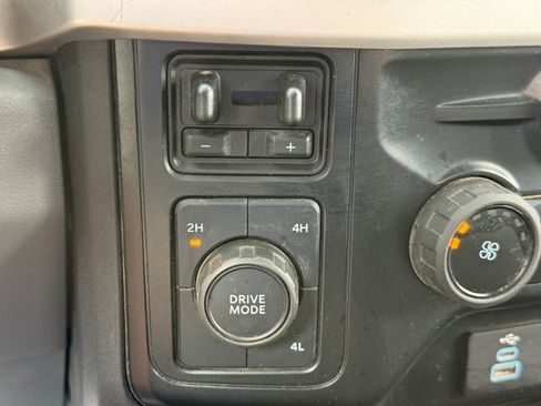Used 2024 Ford F250 XLT AWD/4WD image 36