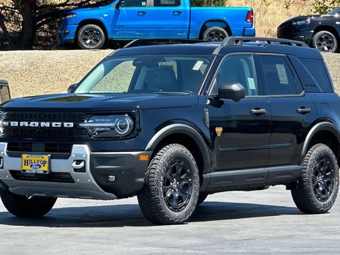 New 2026 Ford Bronco Sport Badlands w/ Sasquatch Badlands Package AWD/4WD image 8