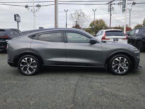 Used 2021 Ford Mustang Mach-E Premium image 7