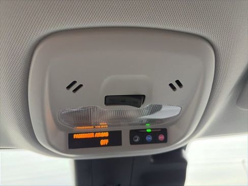 New 2026 Chevrolet Trax LT w/ LT Convenience Package image 25