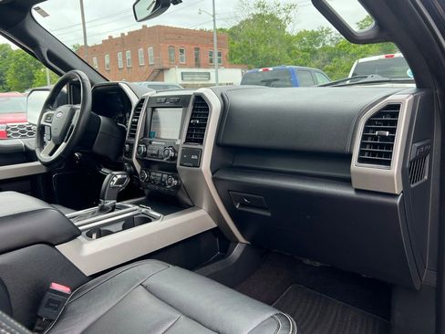 Used 2019 Ford F150 Lariat AWD/4WD image 23