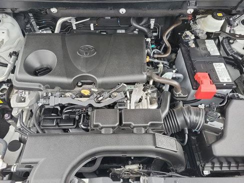 Certified 2020 Toyota RAV4 LE w/ All Weather Liner Package image 20
