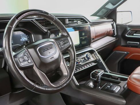 Used 2024 GMC Sierra 1500 Denali Ultimate AWD/4WD image 27